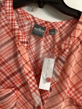 NWT Soho from New York &Company Coral and White Plaid Button-Front Top